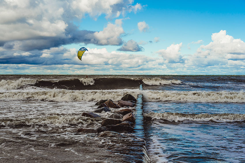 Kitesurf-Conditions-Physiques-Adaptation-et-Entrainement-conseils-lokite-plateforme-reservation-en-ligne