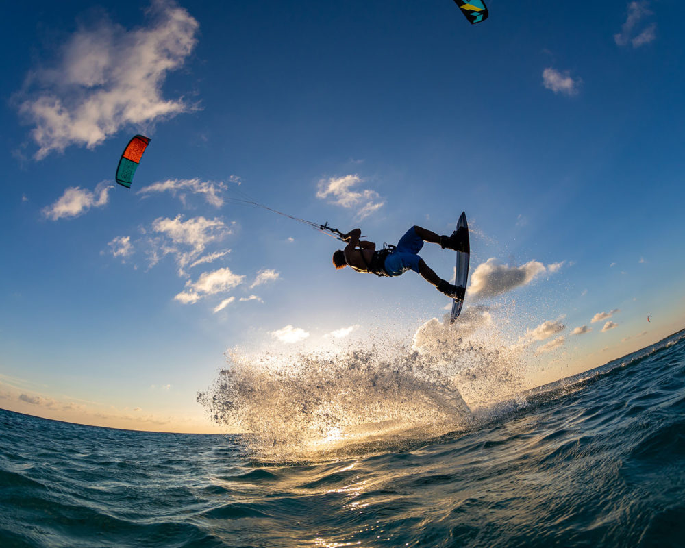 apprendre-le-kitesurf--guide-complet-pour-debutant